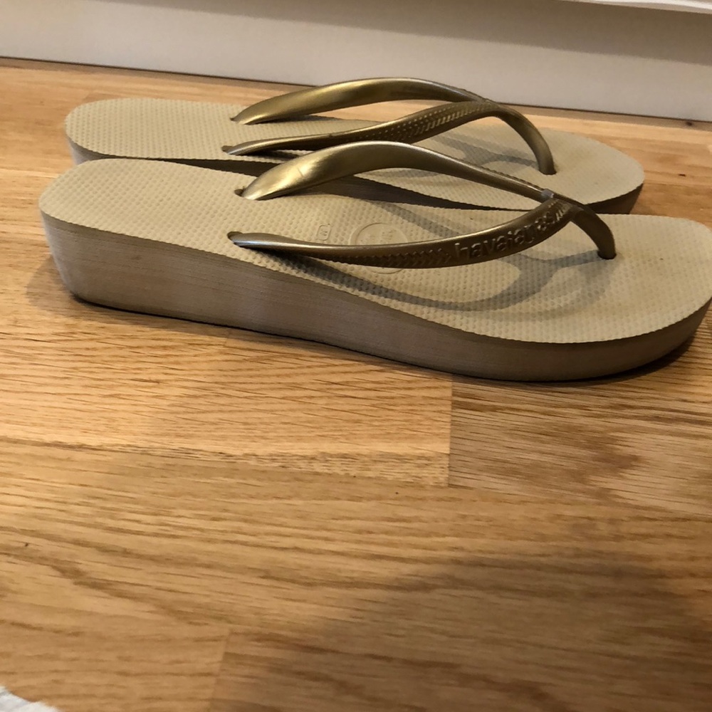 Wedge flip flops